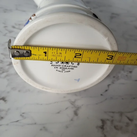 Pitcher Handcrafted in England - Picture 10 of 10